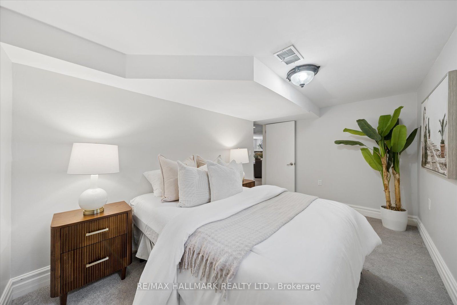 252 Harold Avenue Property Photo 34