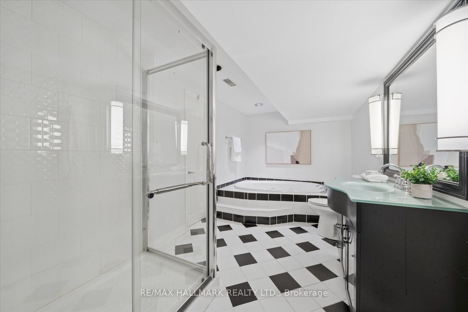 252 Harold Avenue Property Photo 36