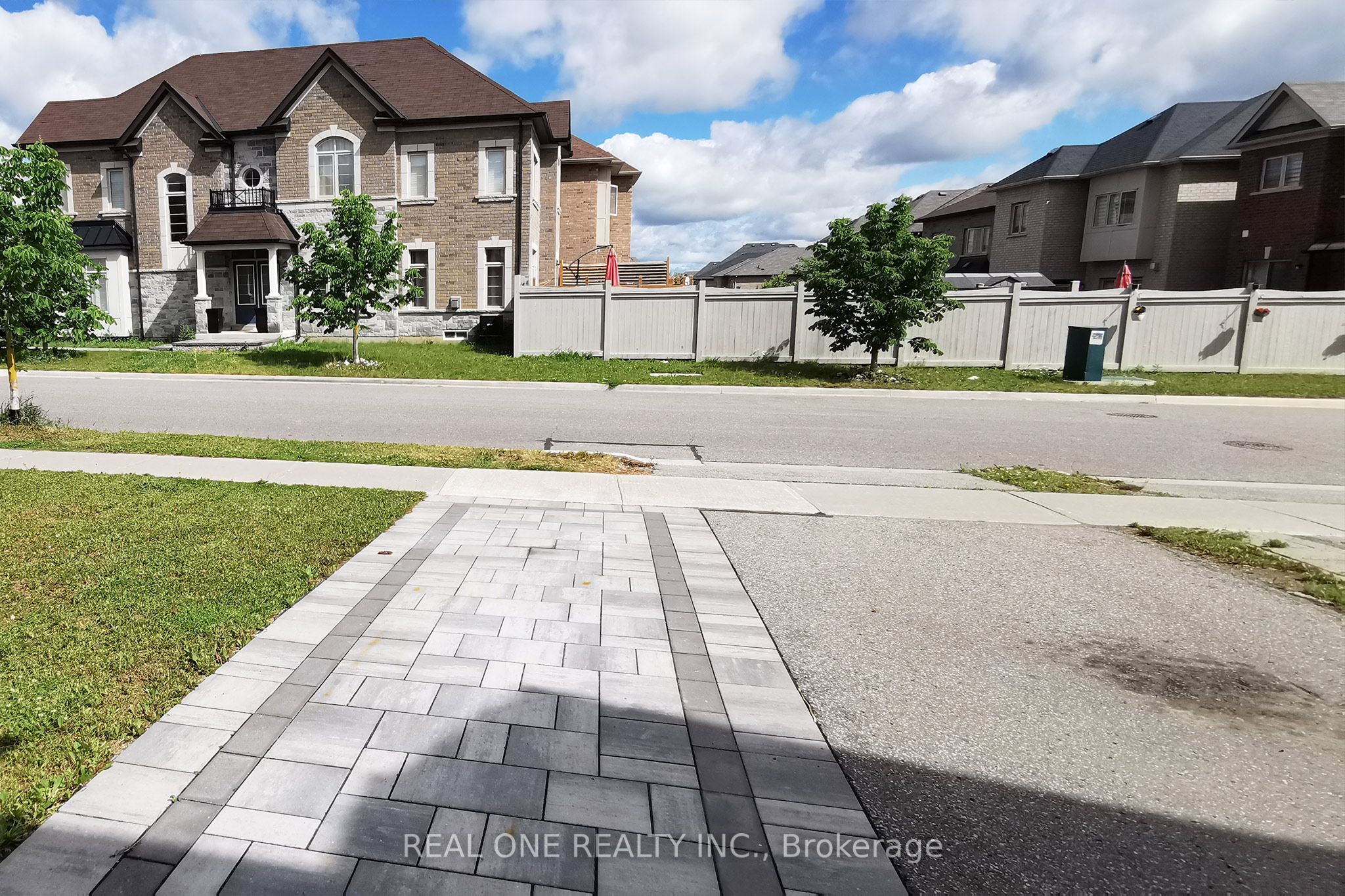 51 Kavanagh Avenue Property Photo 5