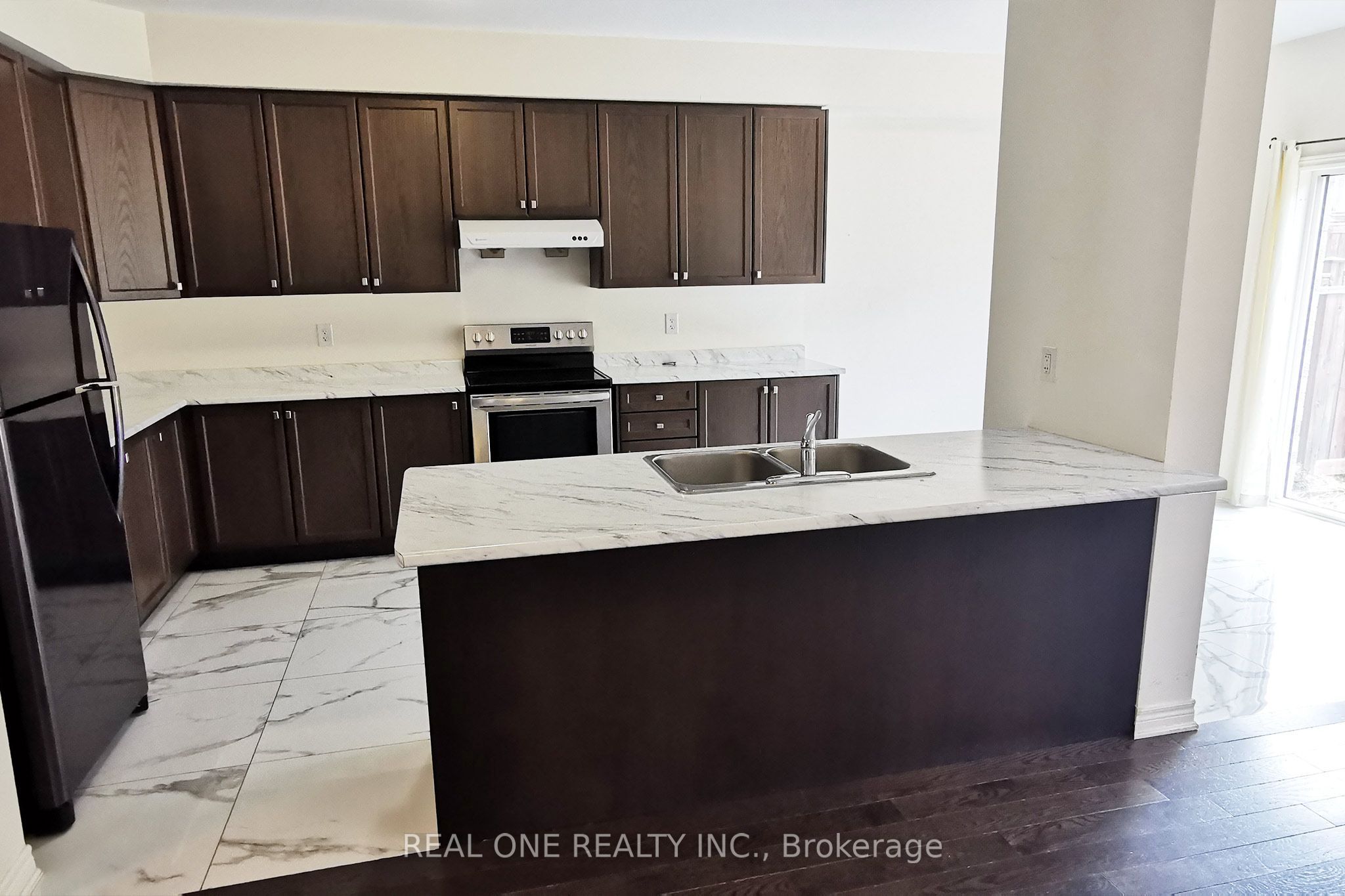 51 Kavanagh Avenue Property Photo 13