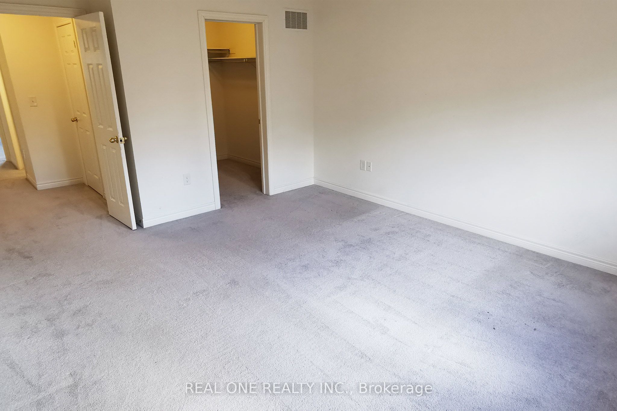 51 Kavanagh Avenue Property Photo 28