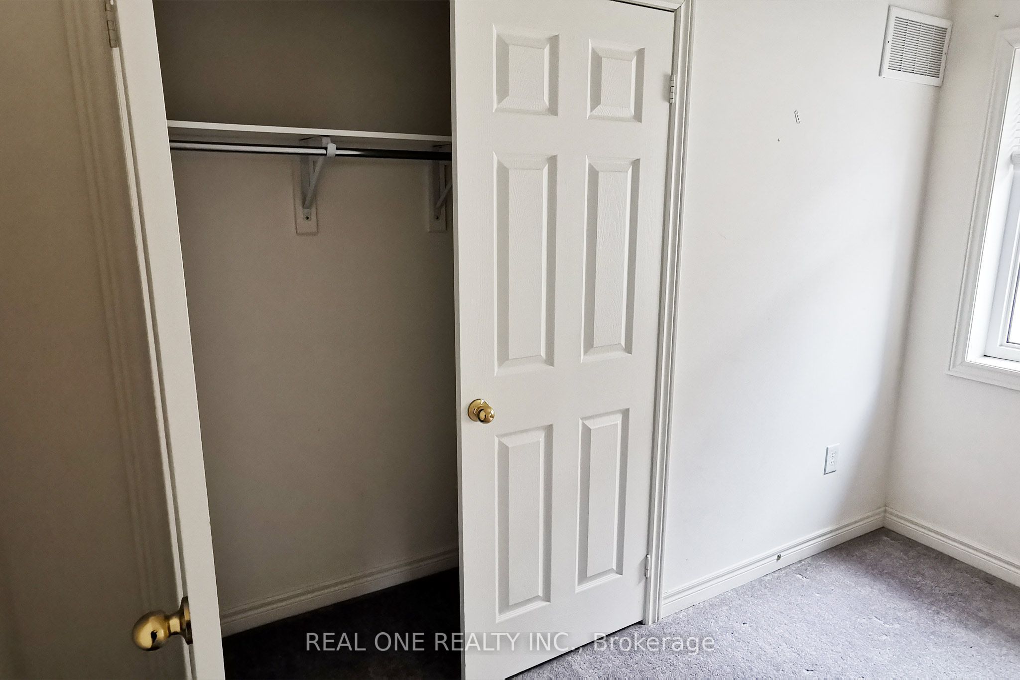 51 Kavanagh Avenue Property Photo 34