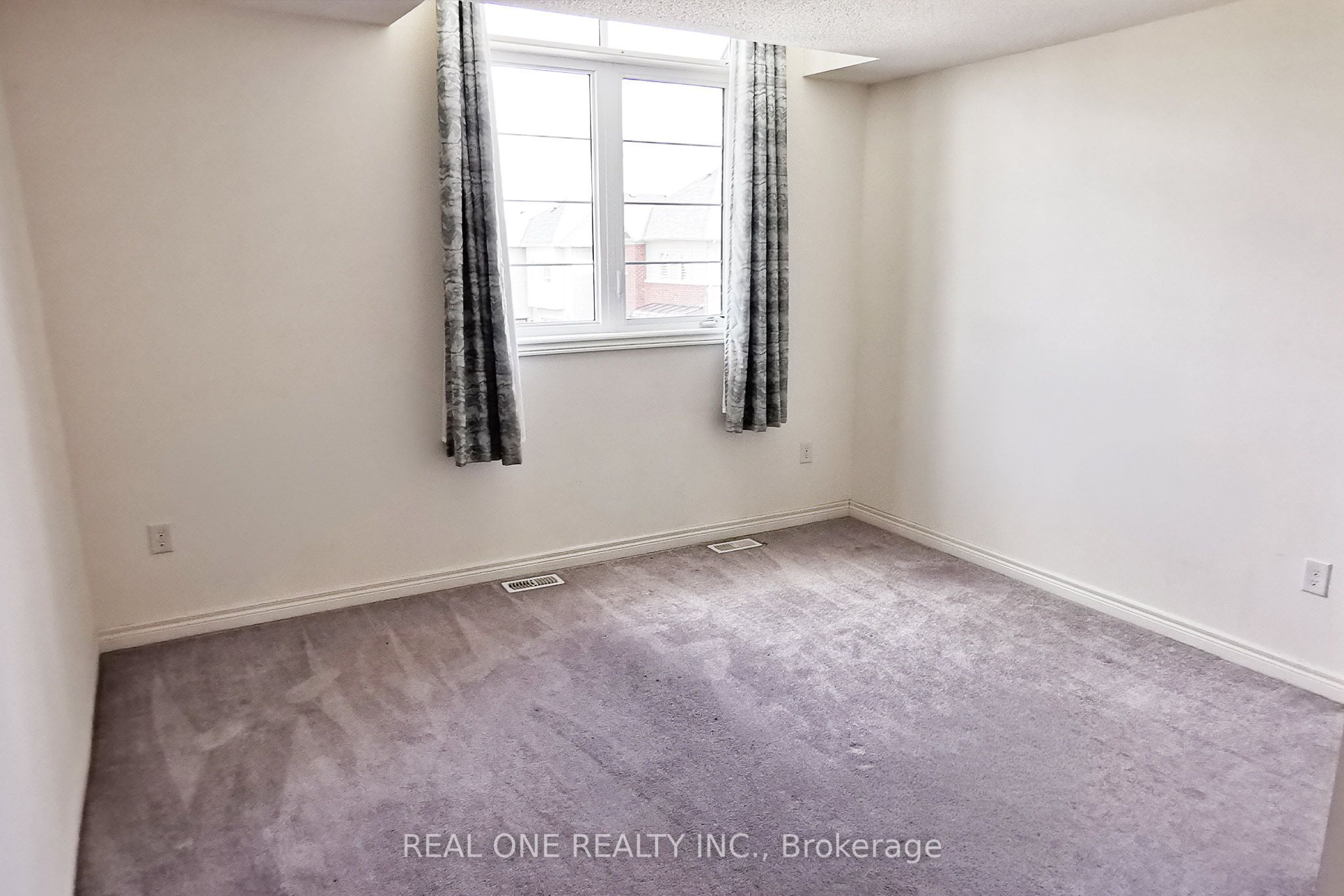 51 Kavanagh Avenue Property Photo 35