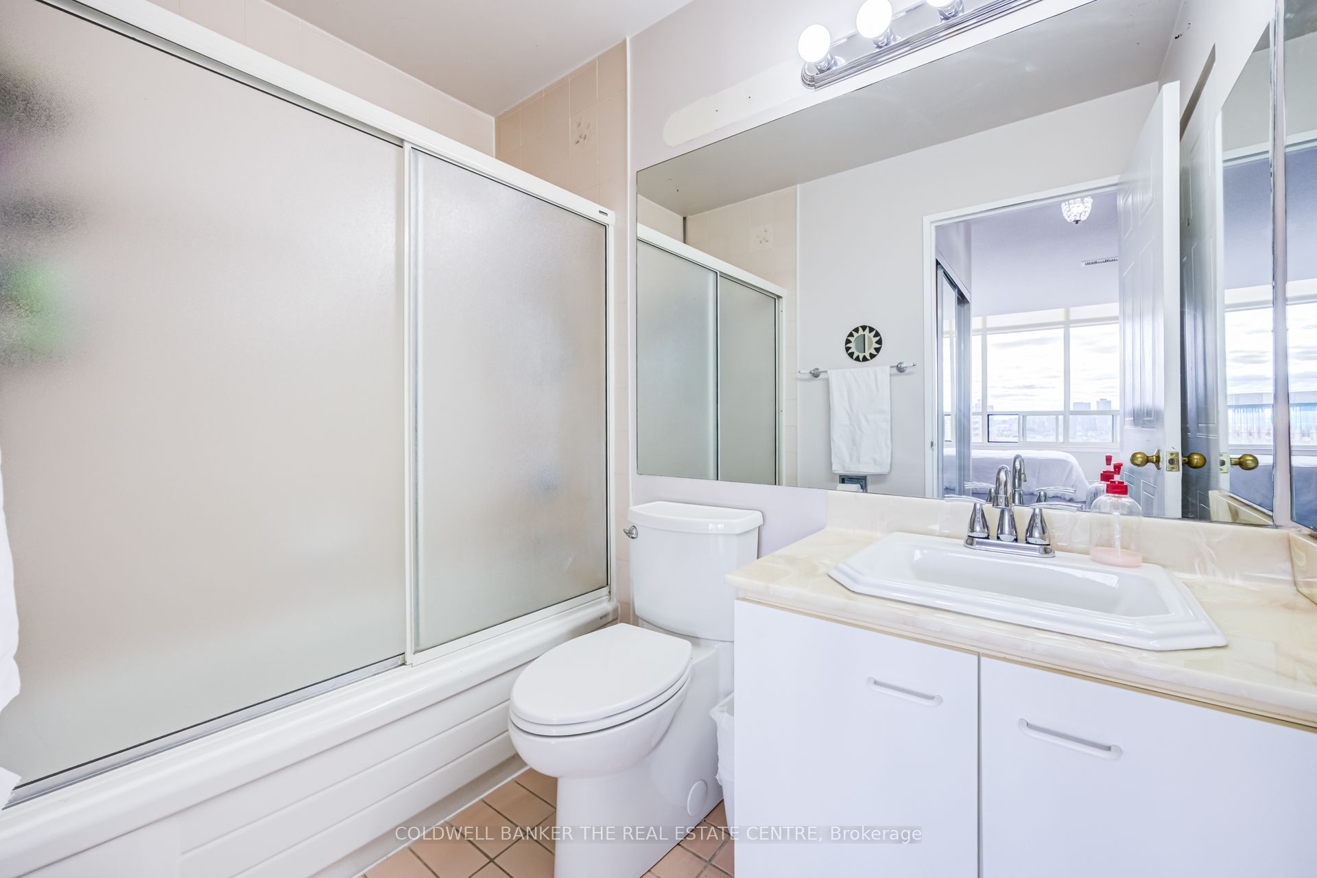 32 Clarissa Drive Ph22 Property Photo 17
