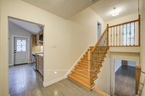 12 Westgate Boulevard Property Photo 5