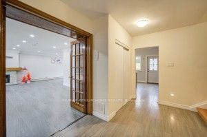12 Westgate Boulevard Property Photo 6