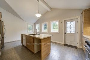 12 Westgate Boulevard Property Photo 7