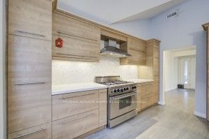 12 Westgate Boulevard Property Photo 12