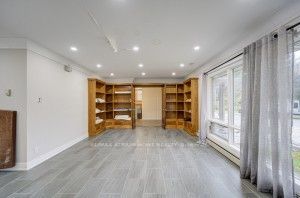 12 Westgate Boulevard Property Photo 15