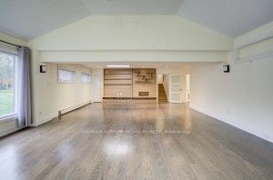 12 Westgate Boulevard Property Photo 39
