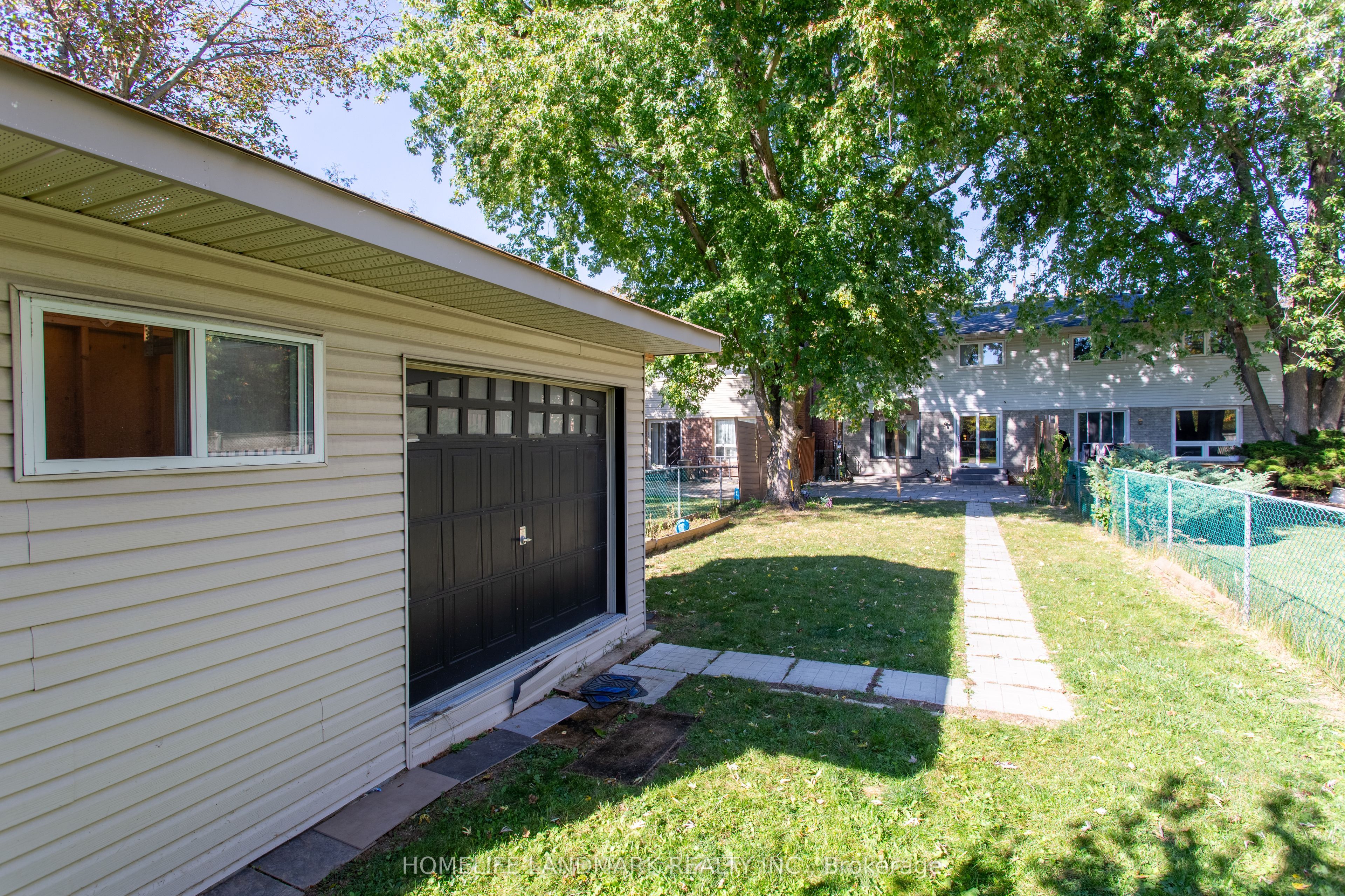 15 Foxglove Court Property Photo 22