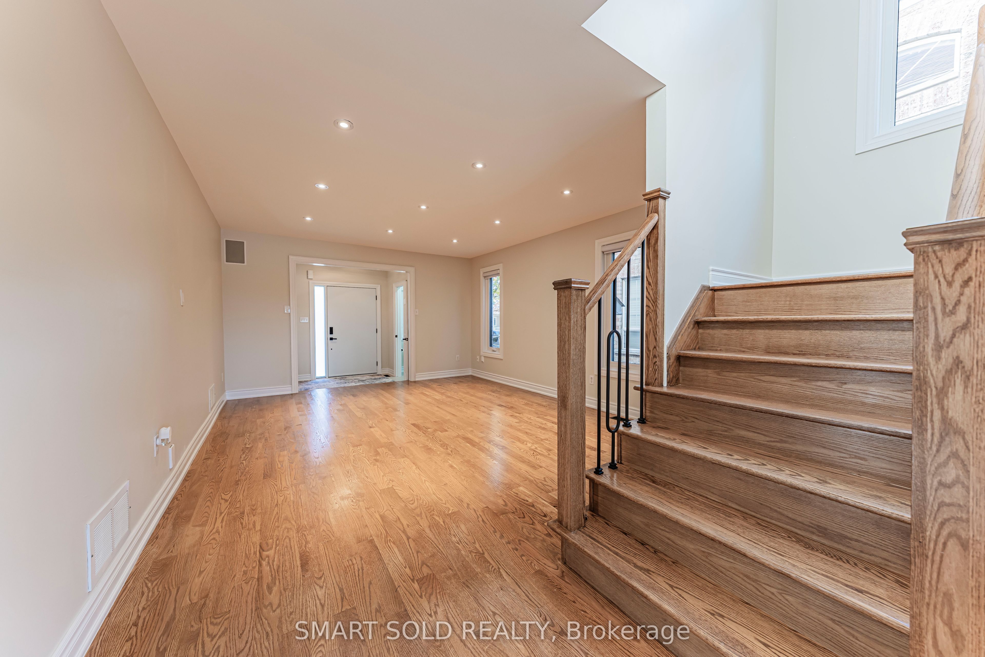 106 Bologna Road Property Photo 3
