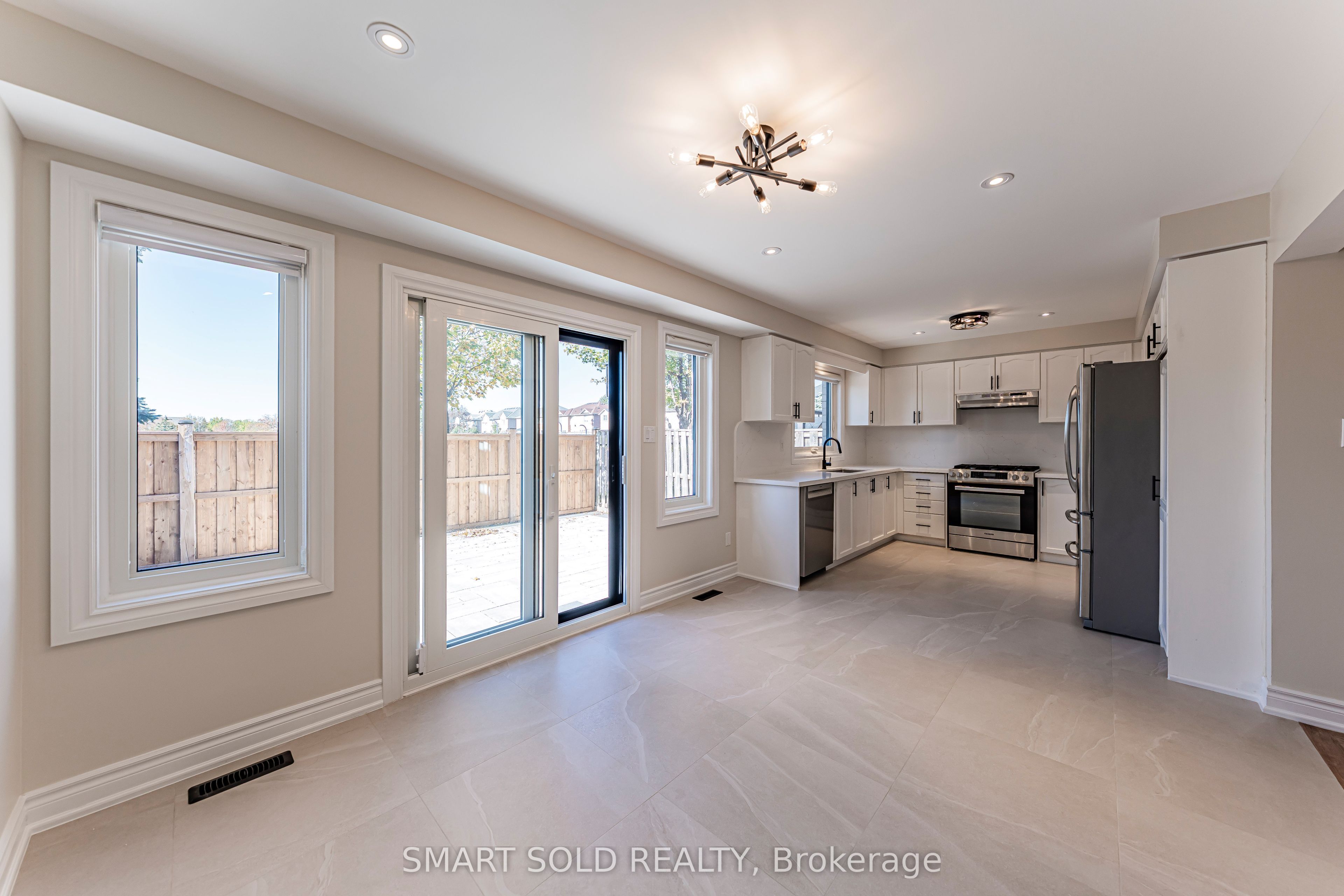 106 Bologna Road Property Photo 5