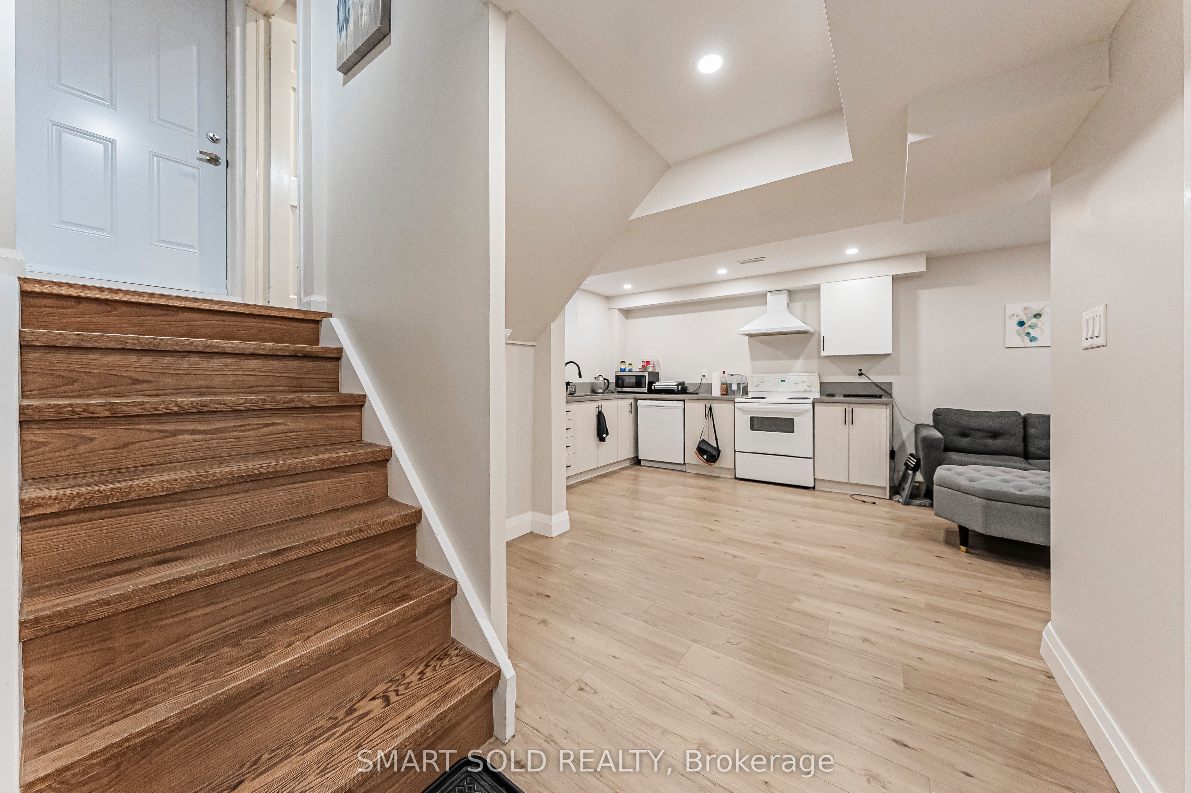 106 Bologna Road Property Photo 27