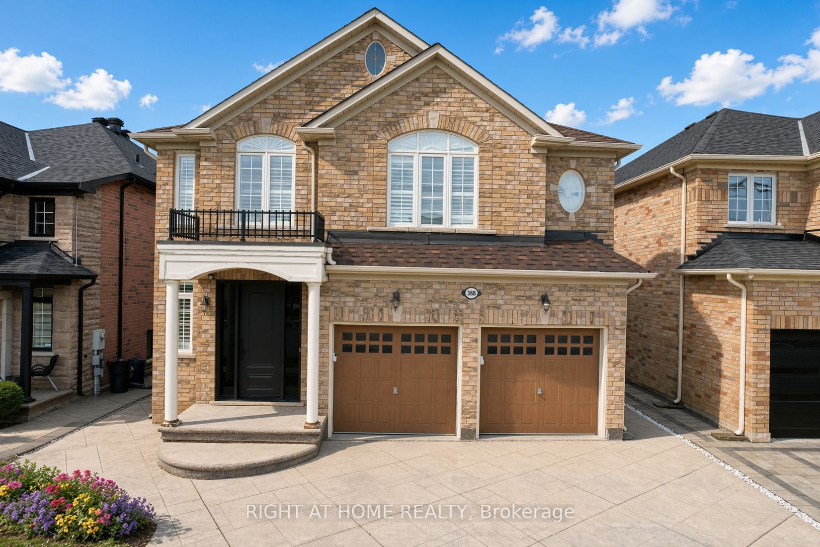 388 Vellore Park Avenue Property Photo 2