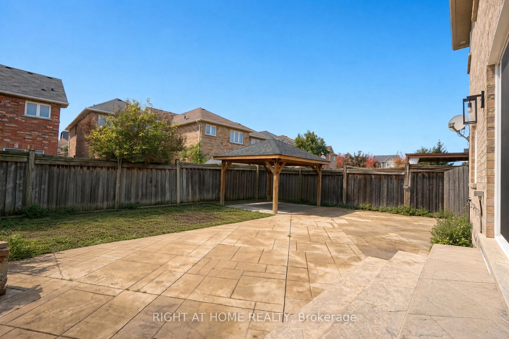 388 Vellore Park Avenue Property Photo 35