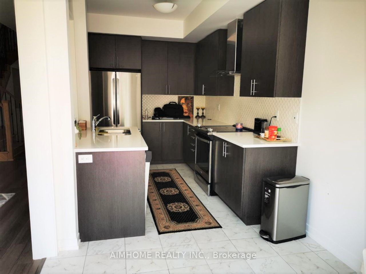 164 Harding Park Street Property Photo 4