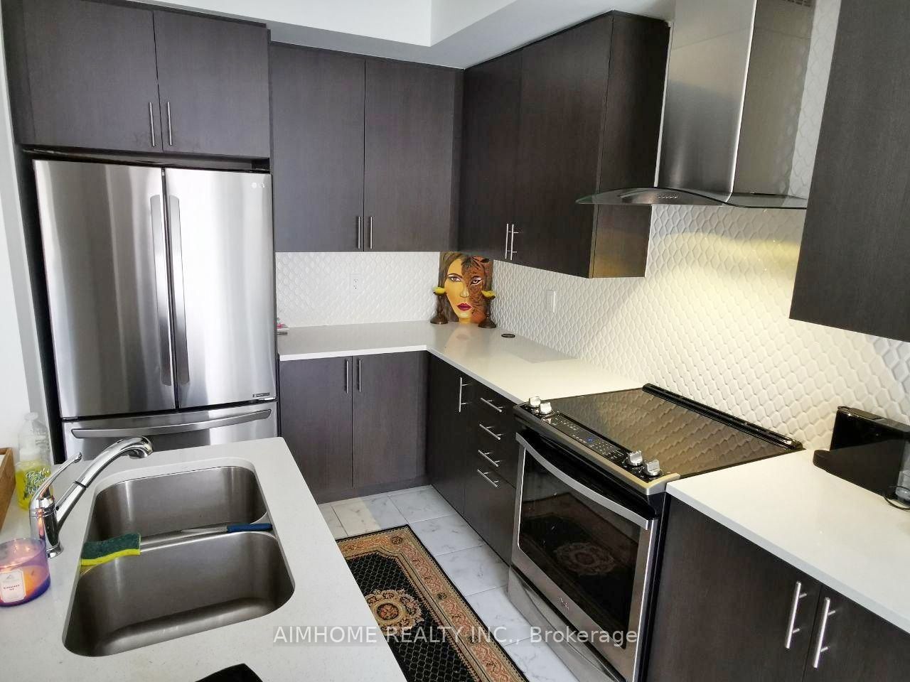 164 Harding Park Street Property Photo 5