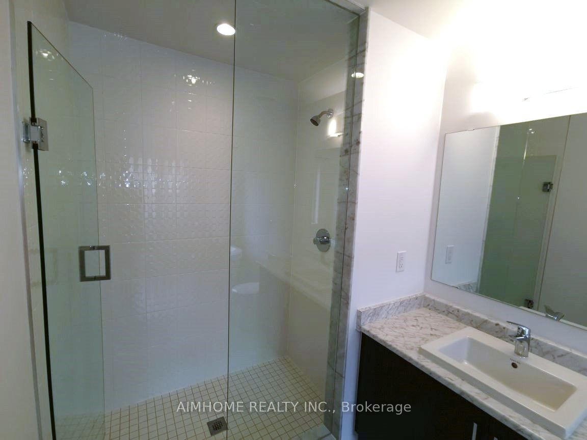 164 Harding Park Street Property Photo 7