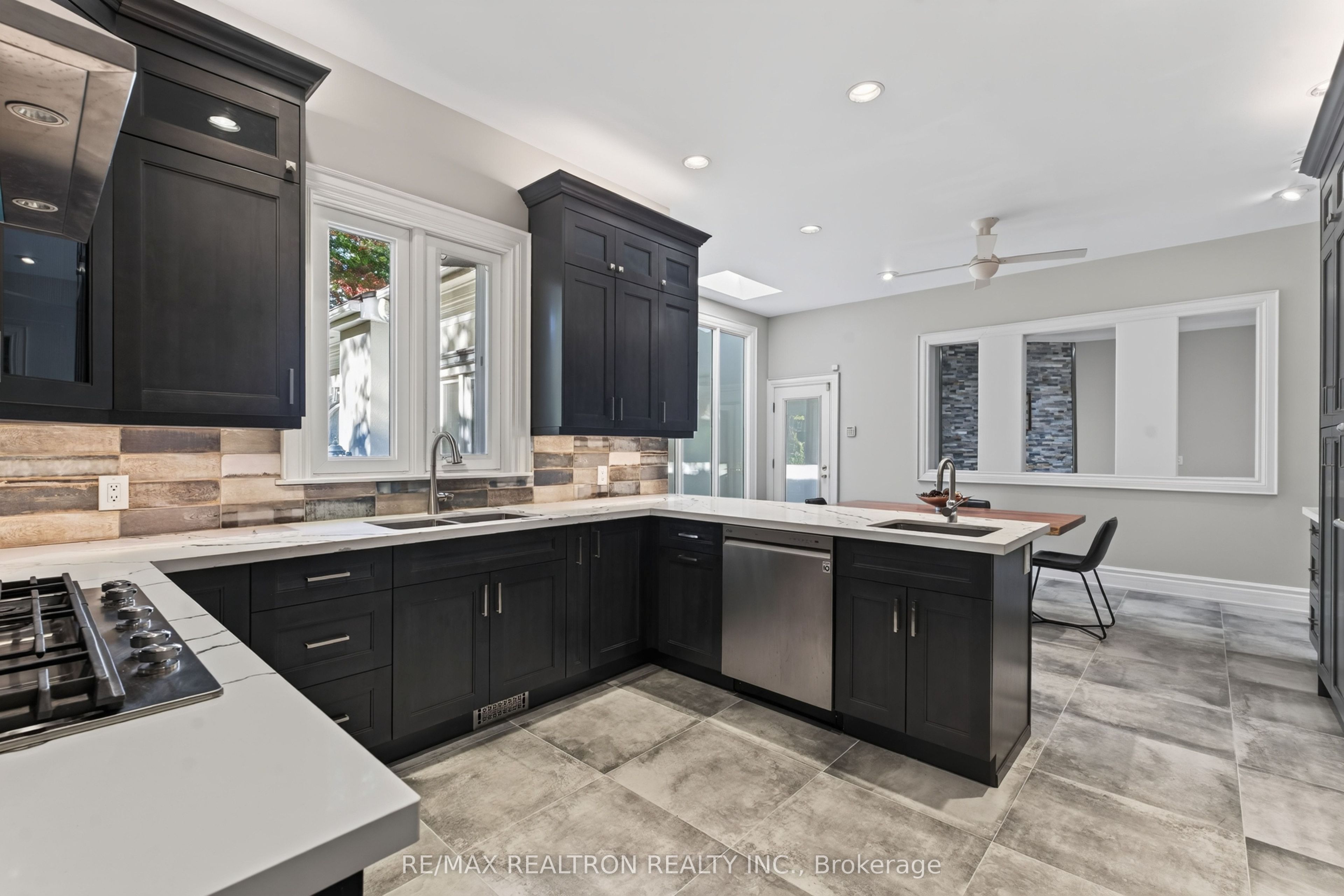 48 Johnson Street Property Photo 15