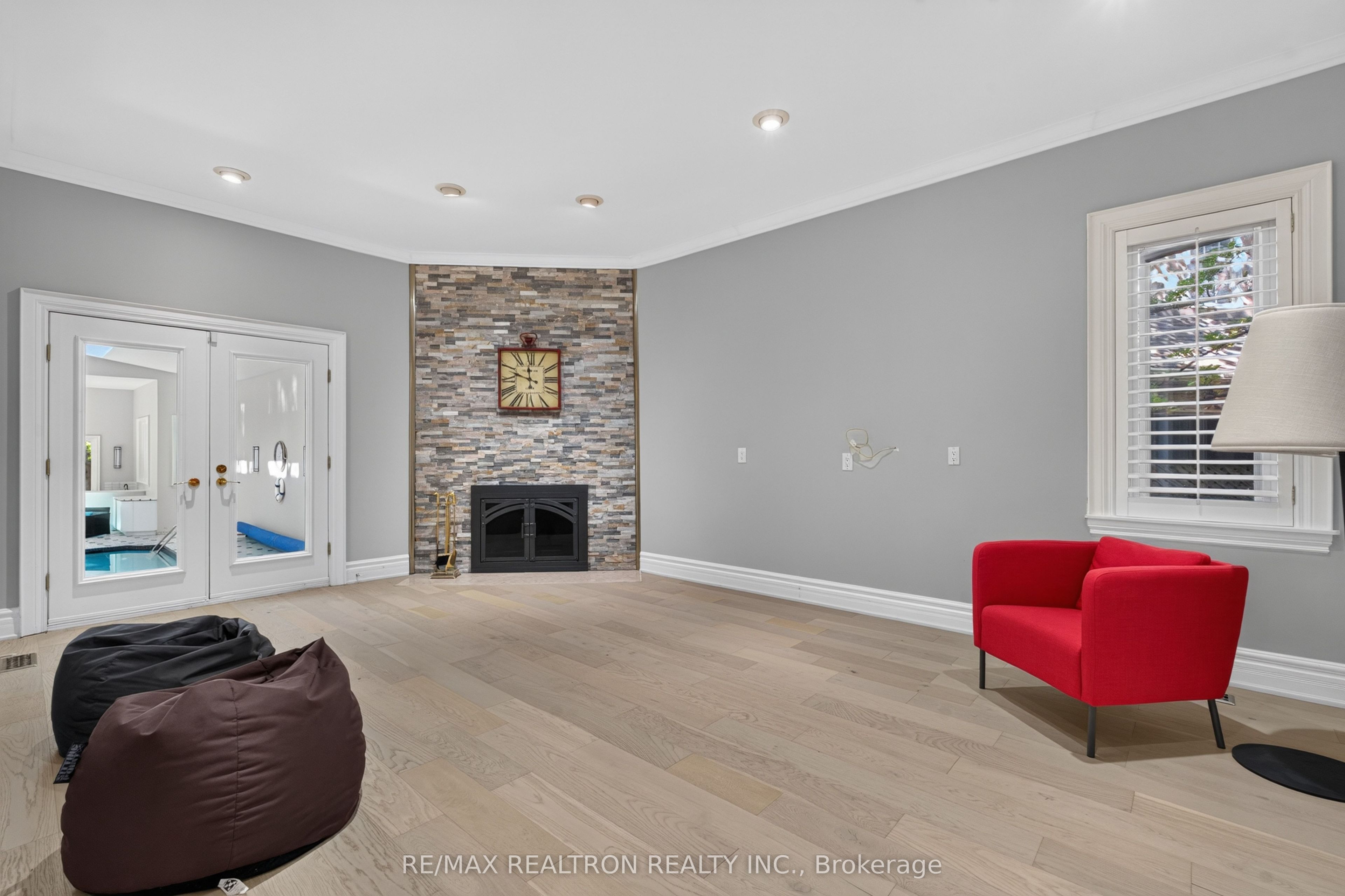 48 Johnson Street Property Photo 22