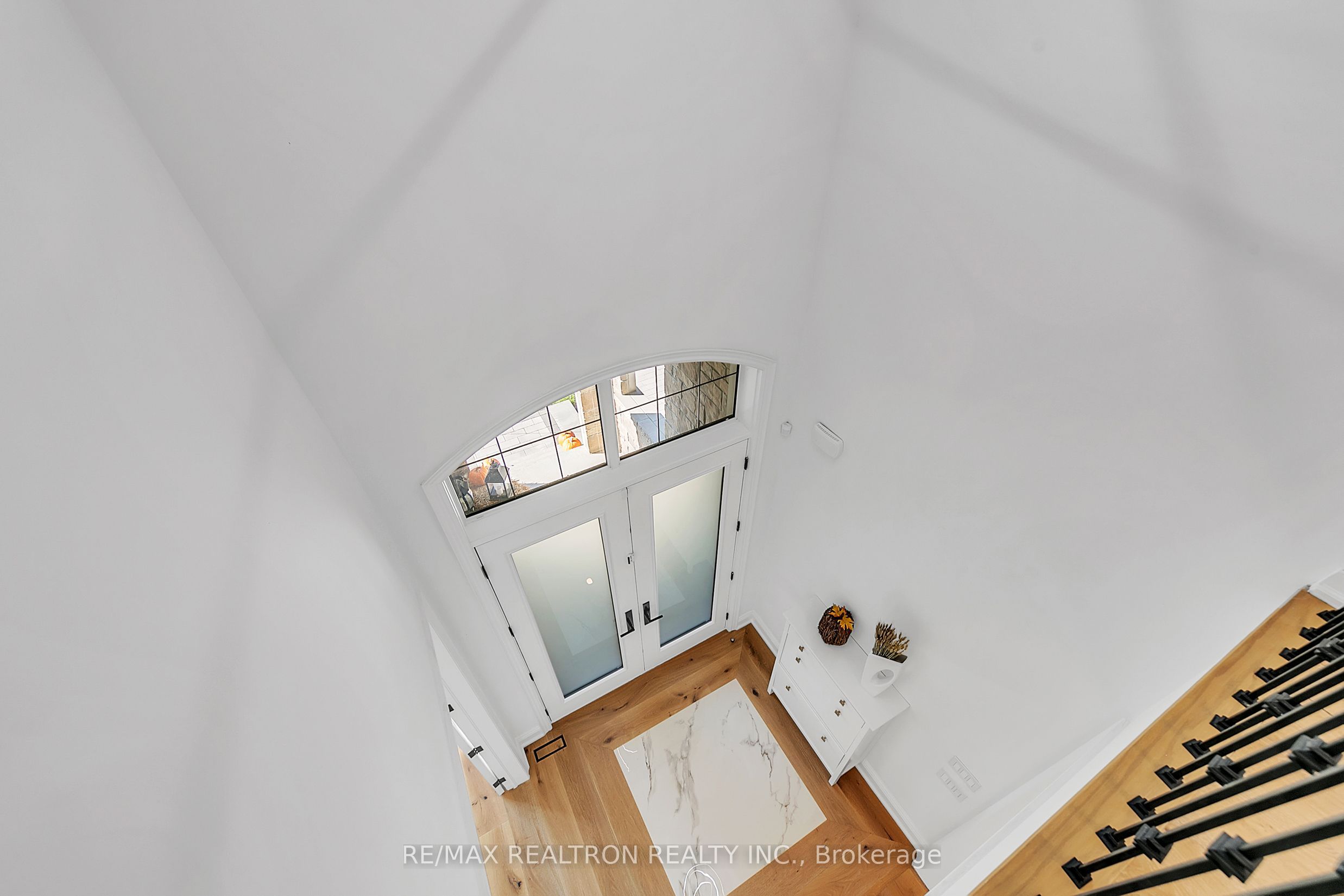 131 Lady Jessica Drive Property Photo 32