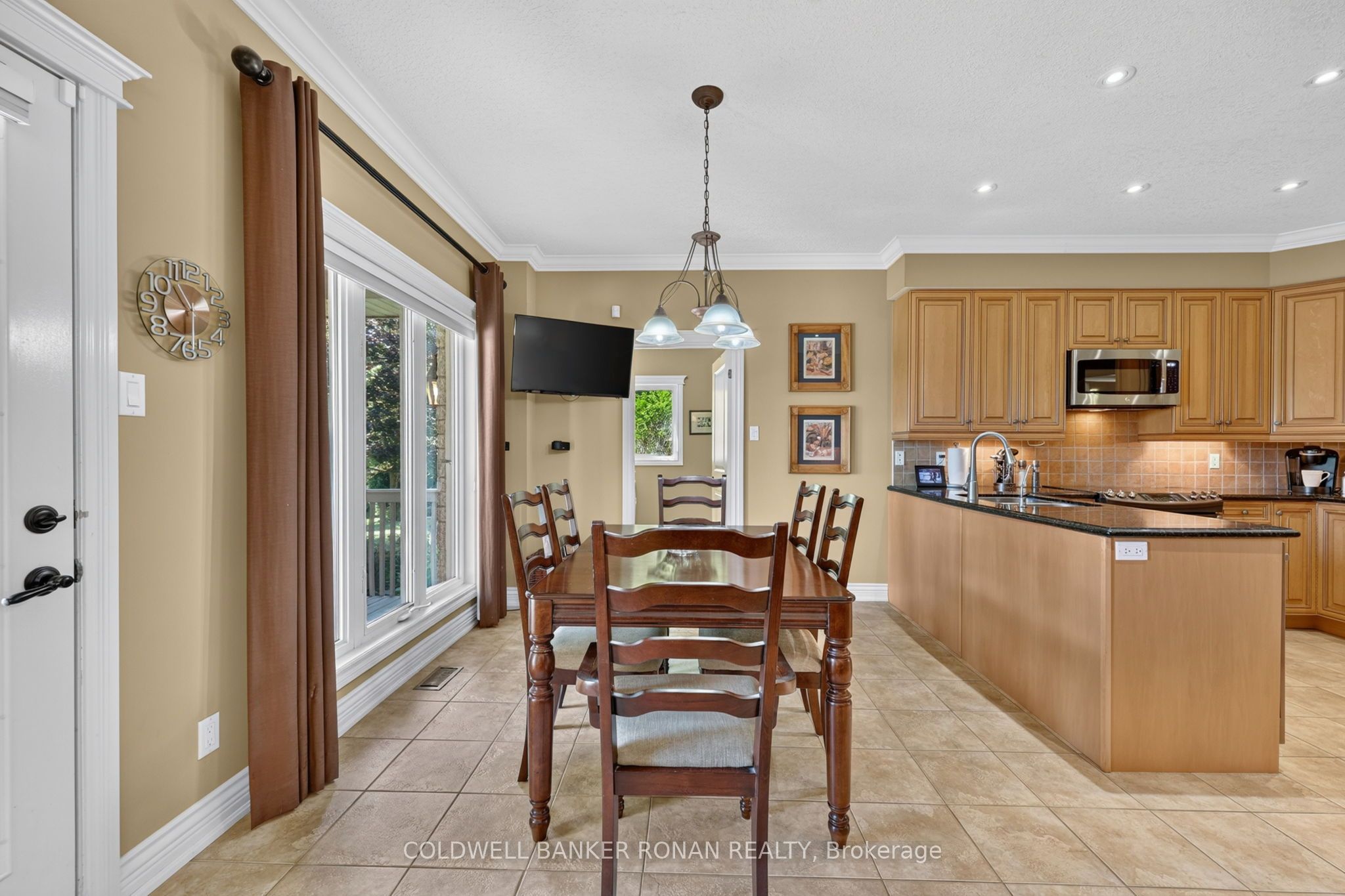 128 Denney Drive Property Photo 8