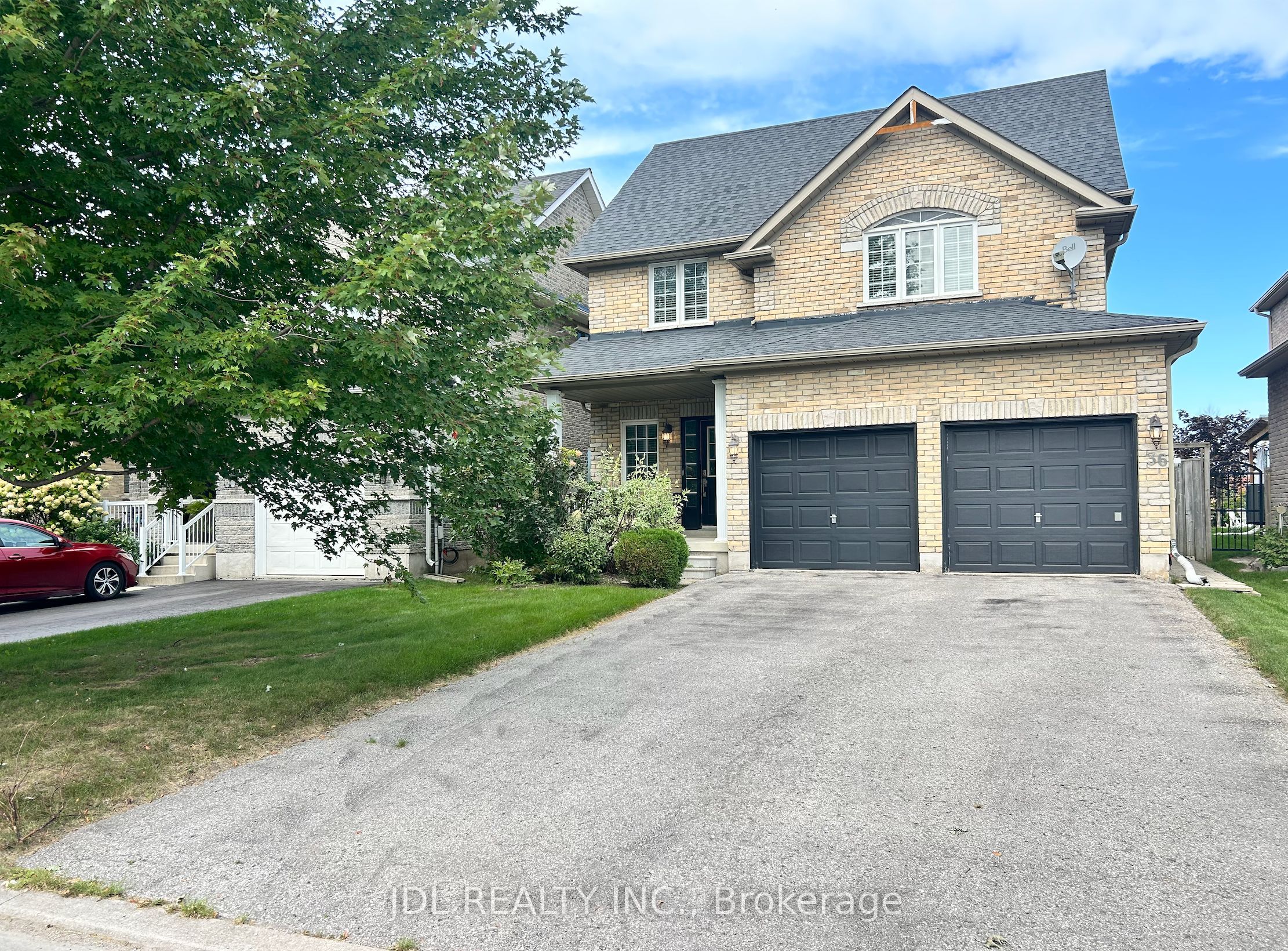 36 Laurelbank Crescent Property Photo 1