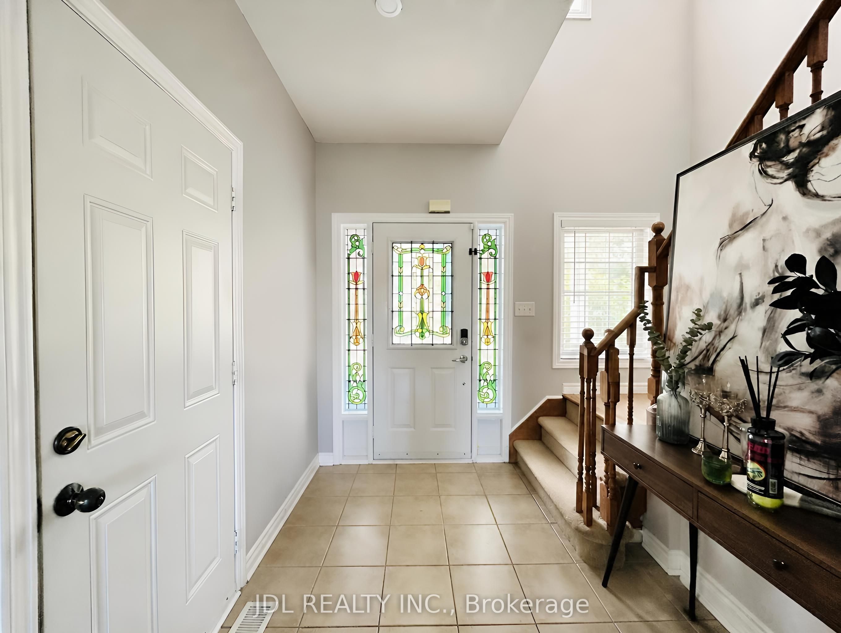 36 Laurelbank Crescent Property Photo 6