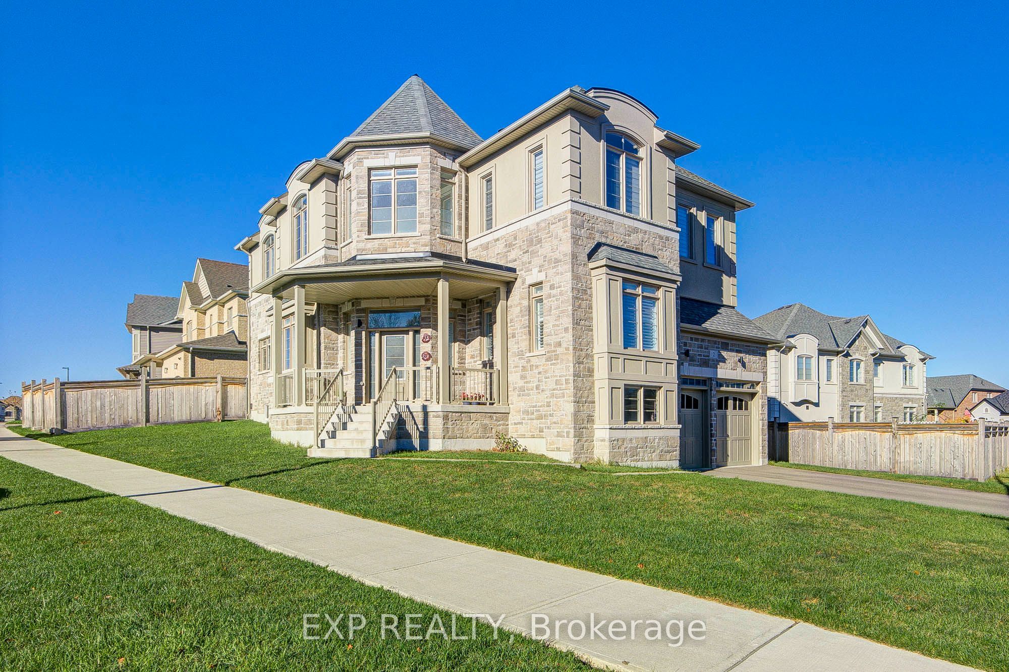 2 Pietrowski Drive Property Photo 1