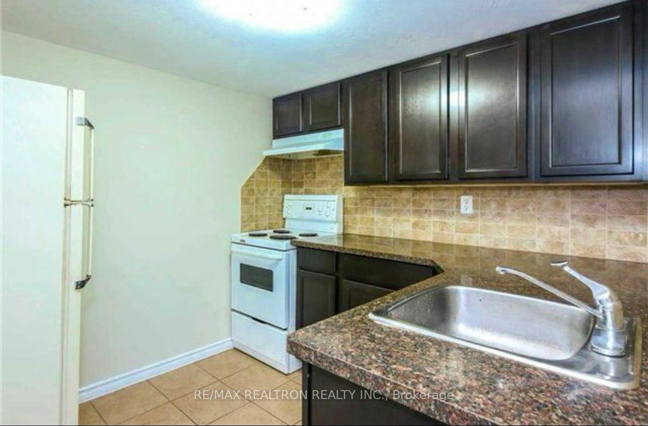 397 Browndale Crescent Basement Property Photo 2