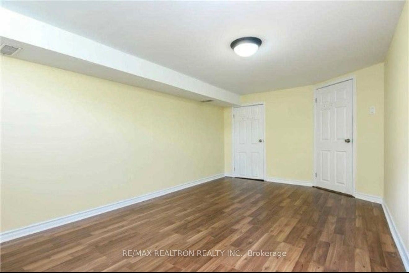 397 Browndale Crescent Basement Property Photo 4