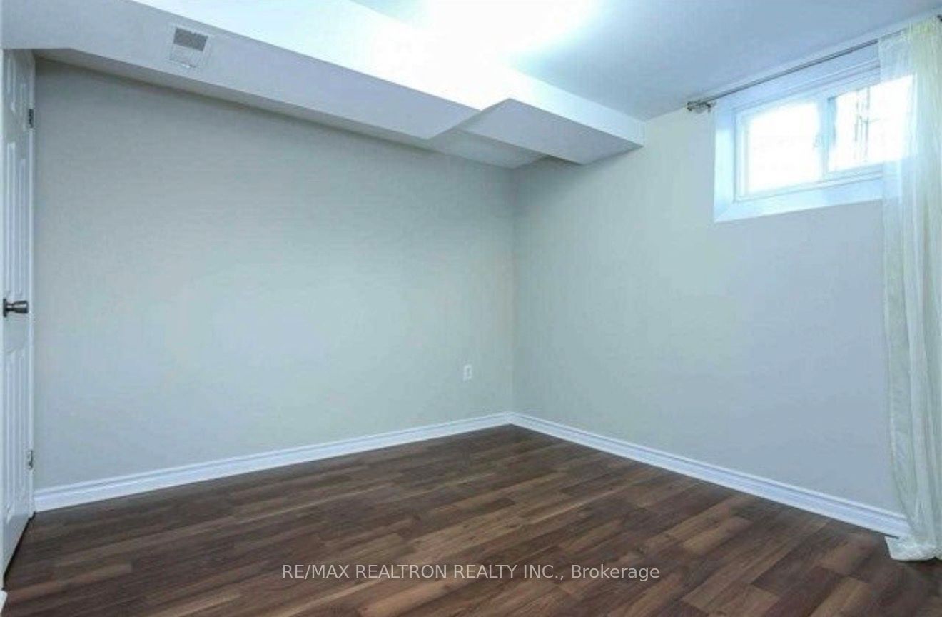 397 Browndale Crescent Basement Property Photo 5