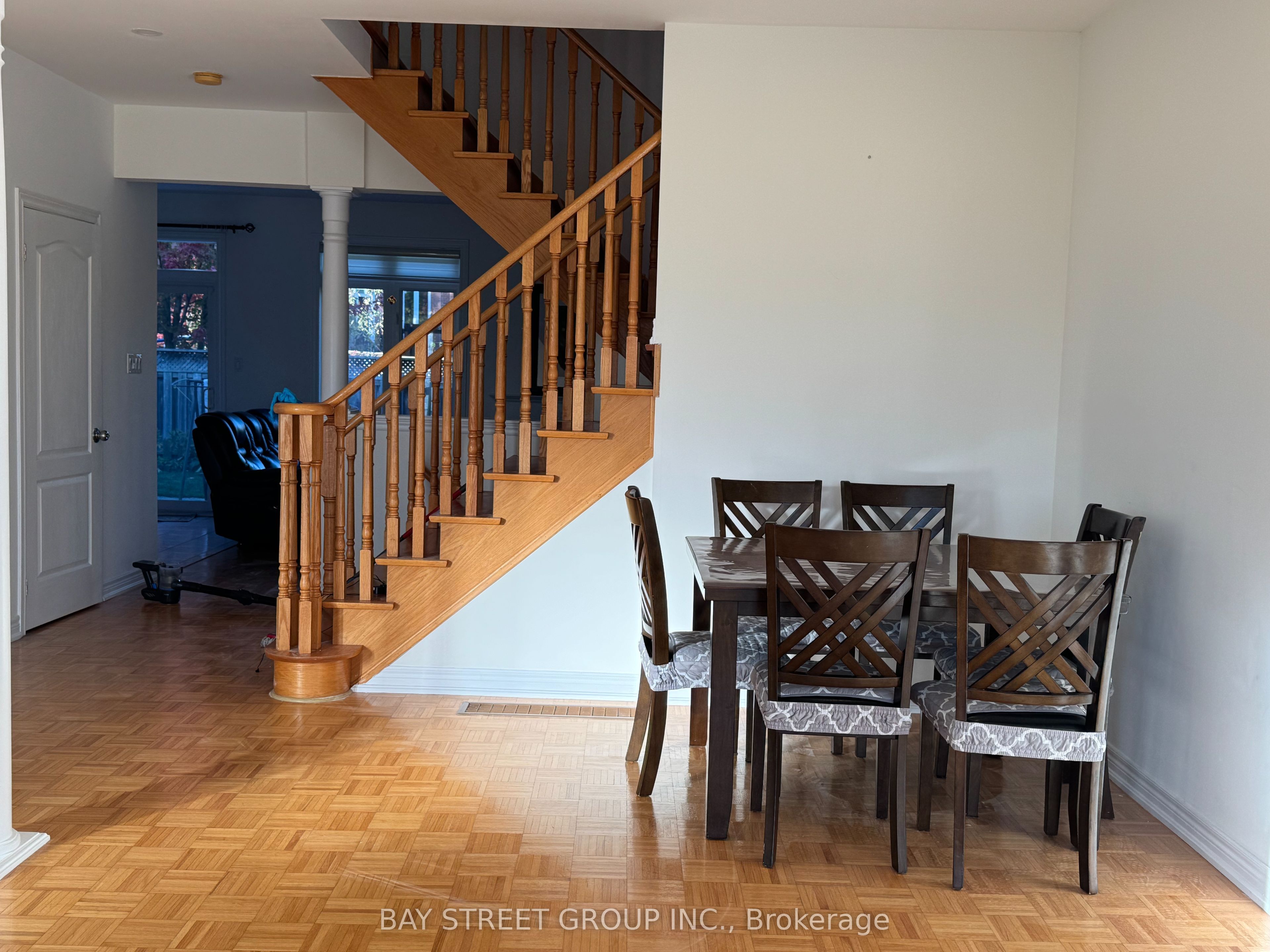 305 Shirley Drive Property Photo 4