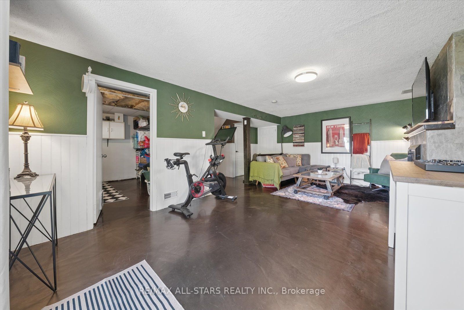 538 Highland Crescent Property Photo 34
