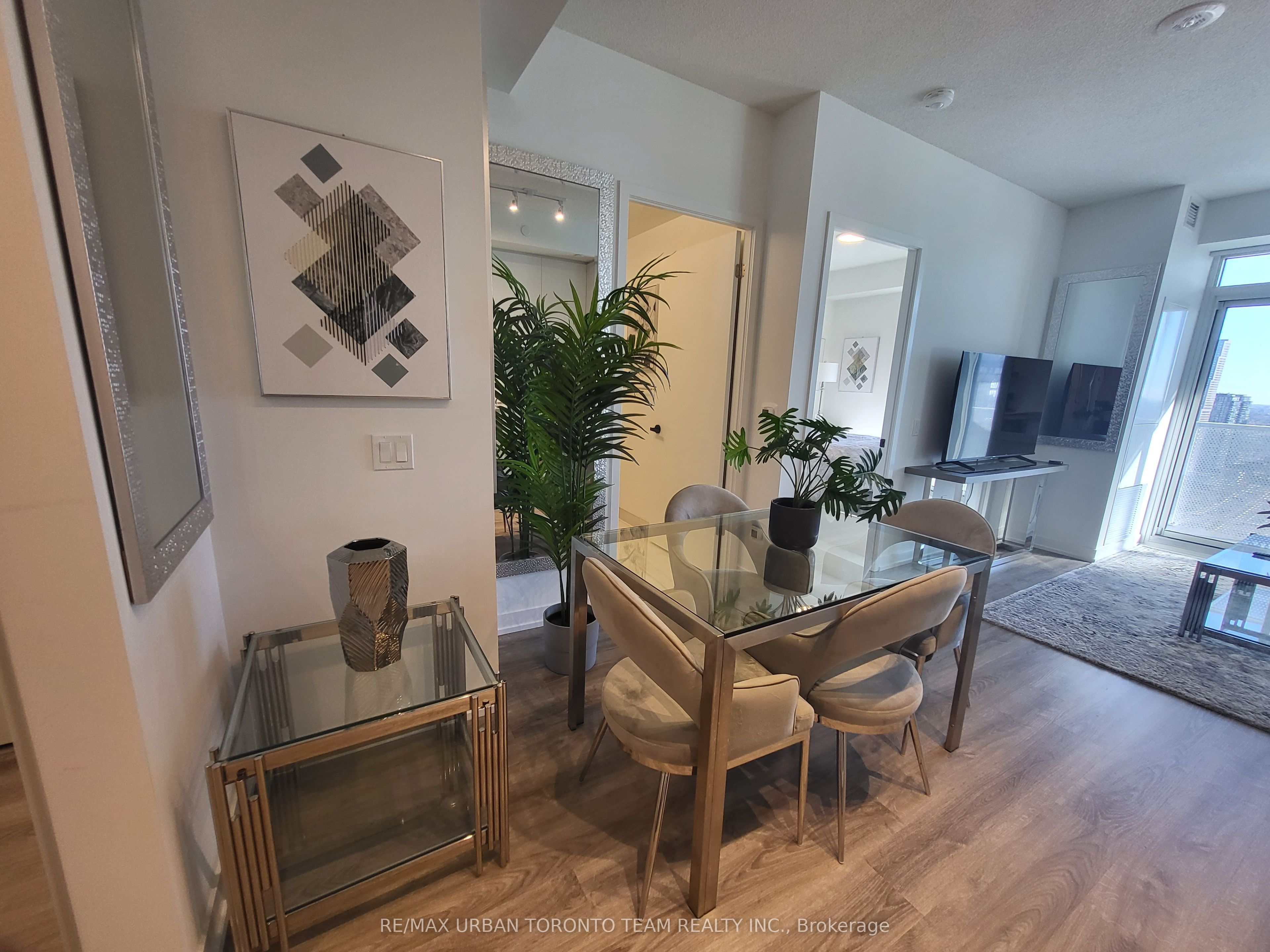 195 Commerce Street 4616 Property Photo 6