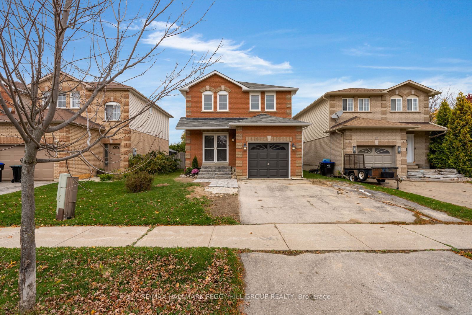 10 Kate Aitken Crescent Property Photo 1