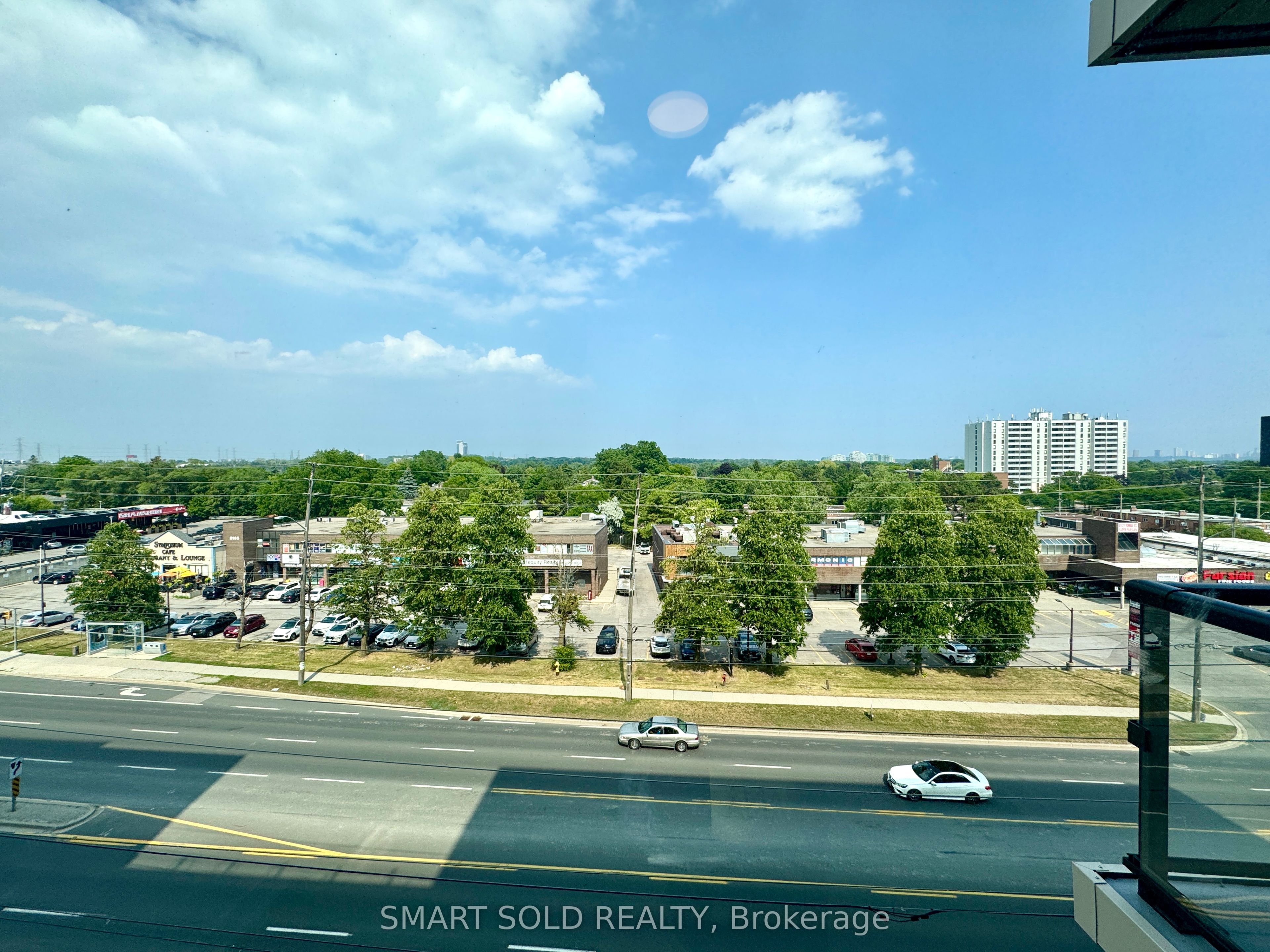 8188 Yonge Street 520 Property Photo 11