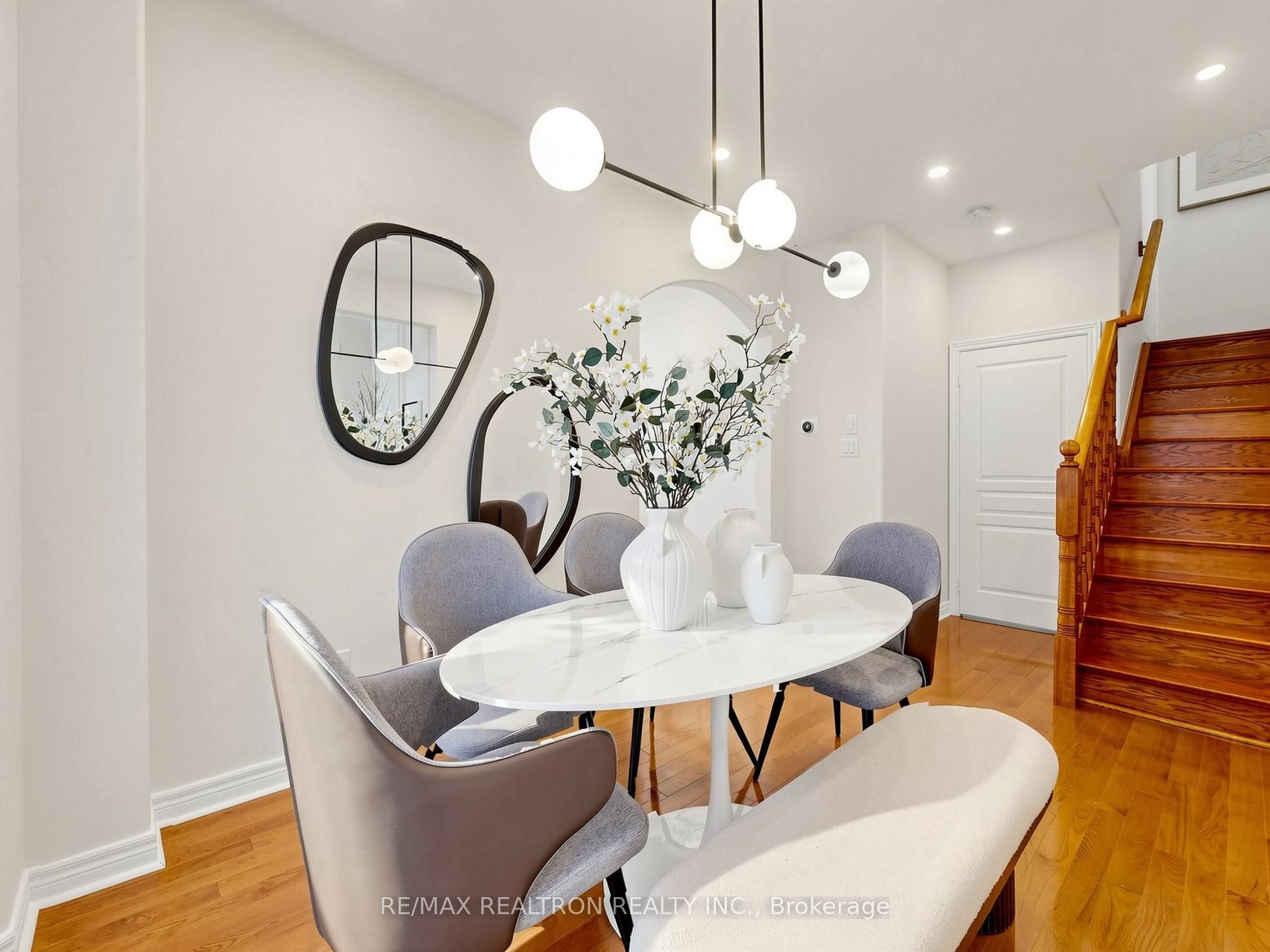 46 Mary Ellen Baker Crescent Property Photo 8