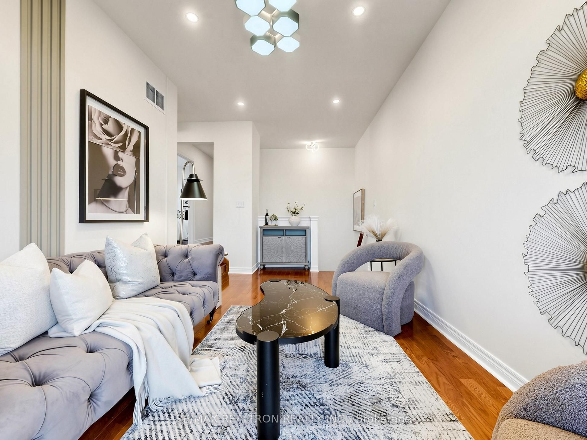 46 Mary Ellen Baker Crescent Property Photo 18