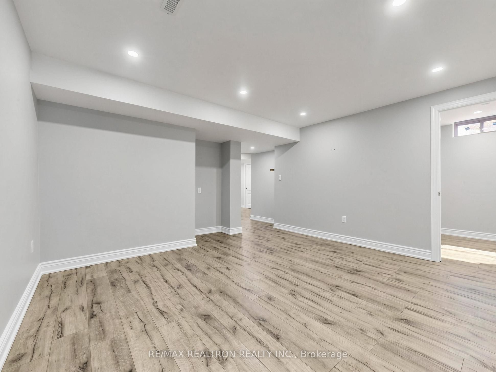 46 Mary Ellen Baker Crescent Property Photo 37