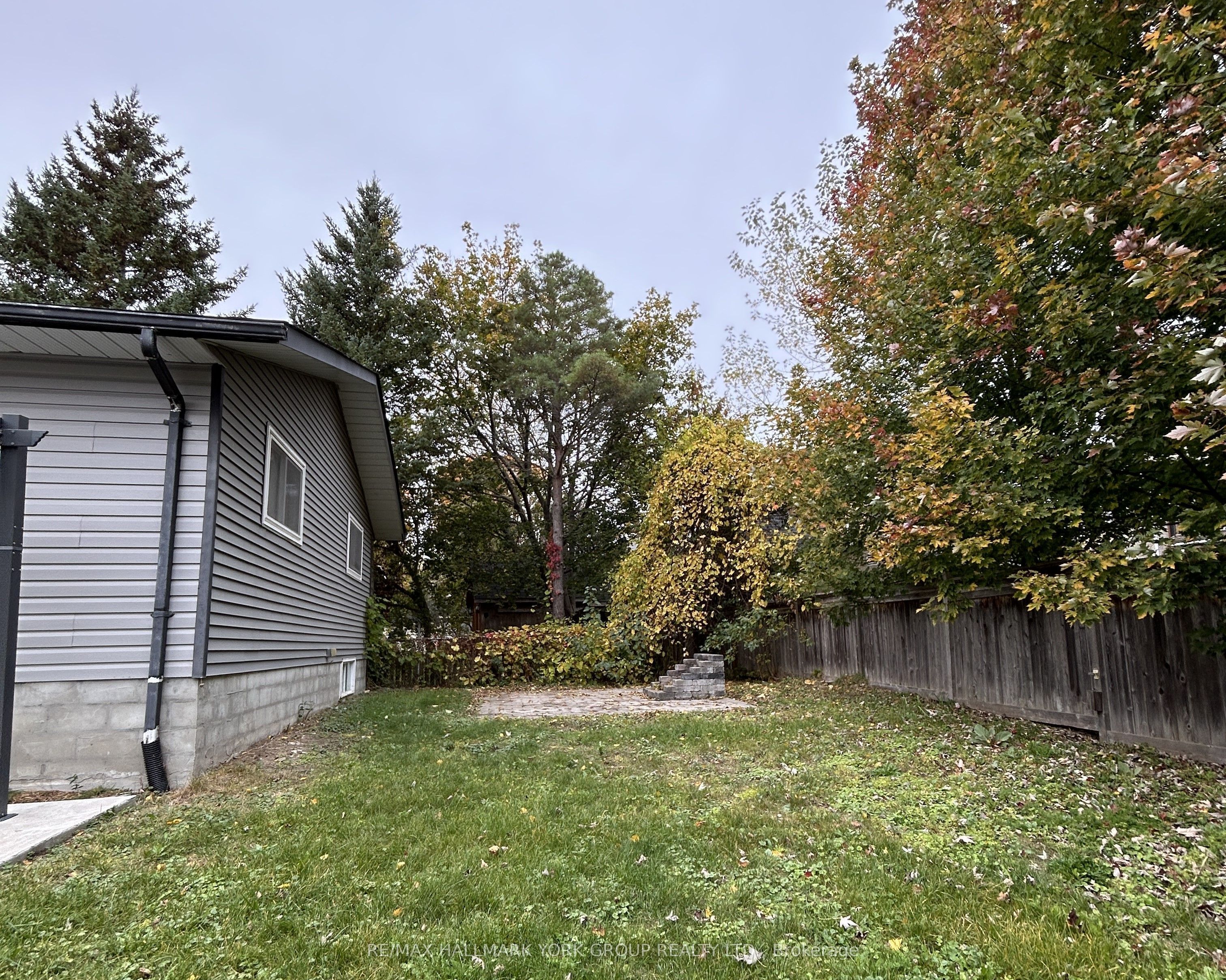 140 Riveredge Drive Lower Property Photo 15