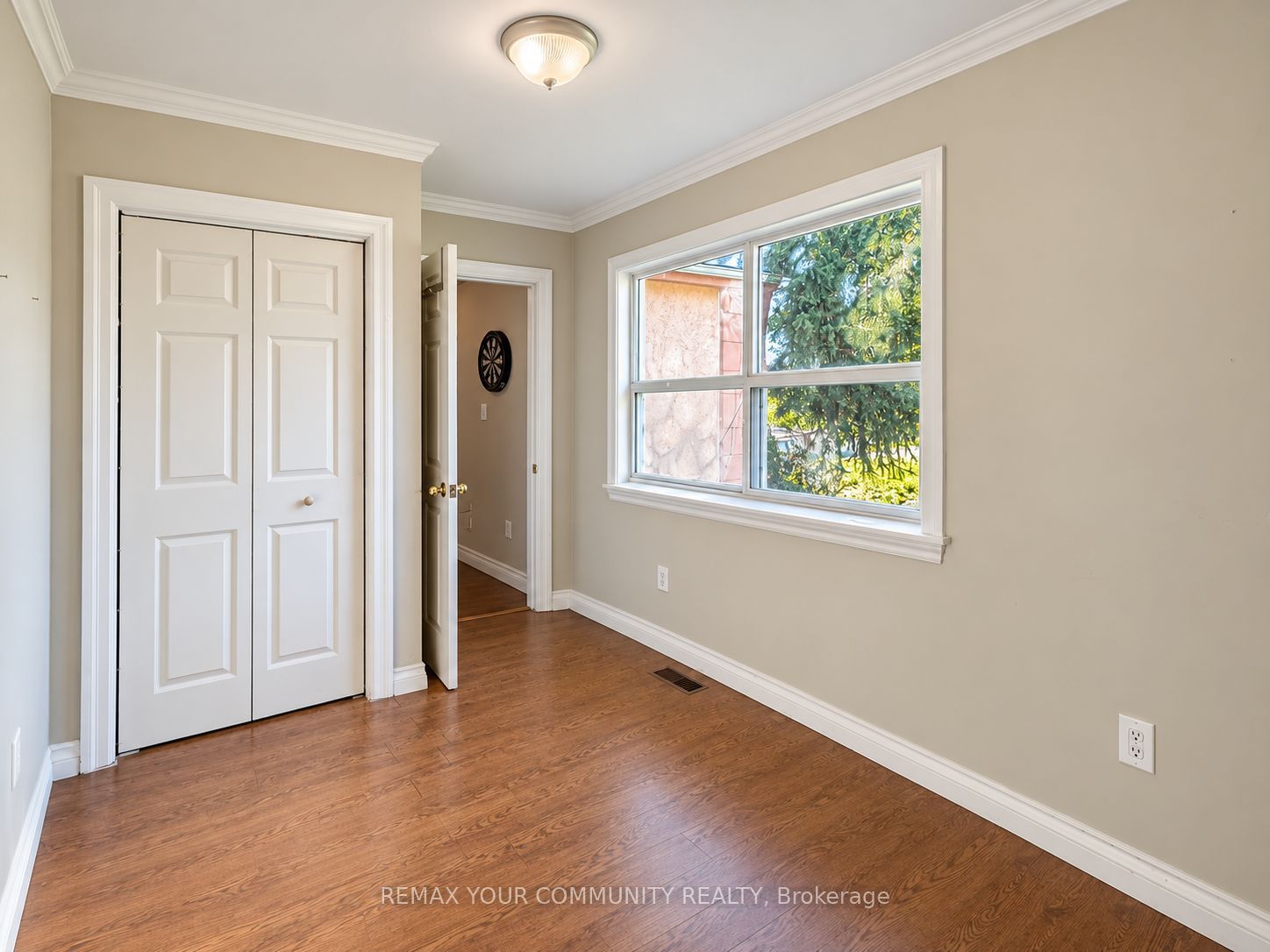 8 Hillside Avenue Property Photo 9