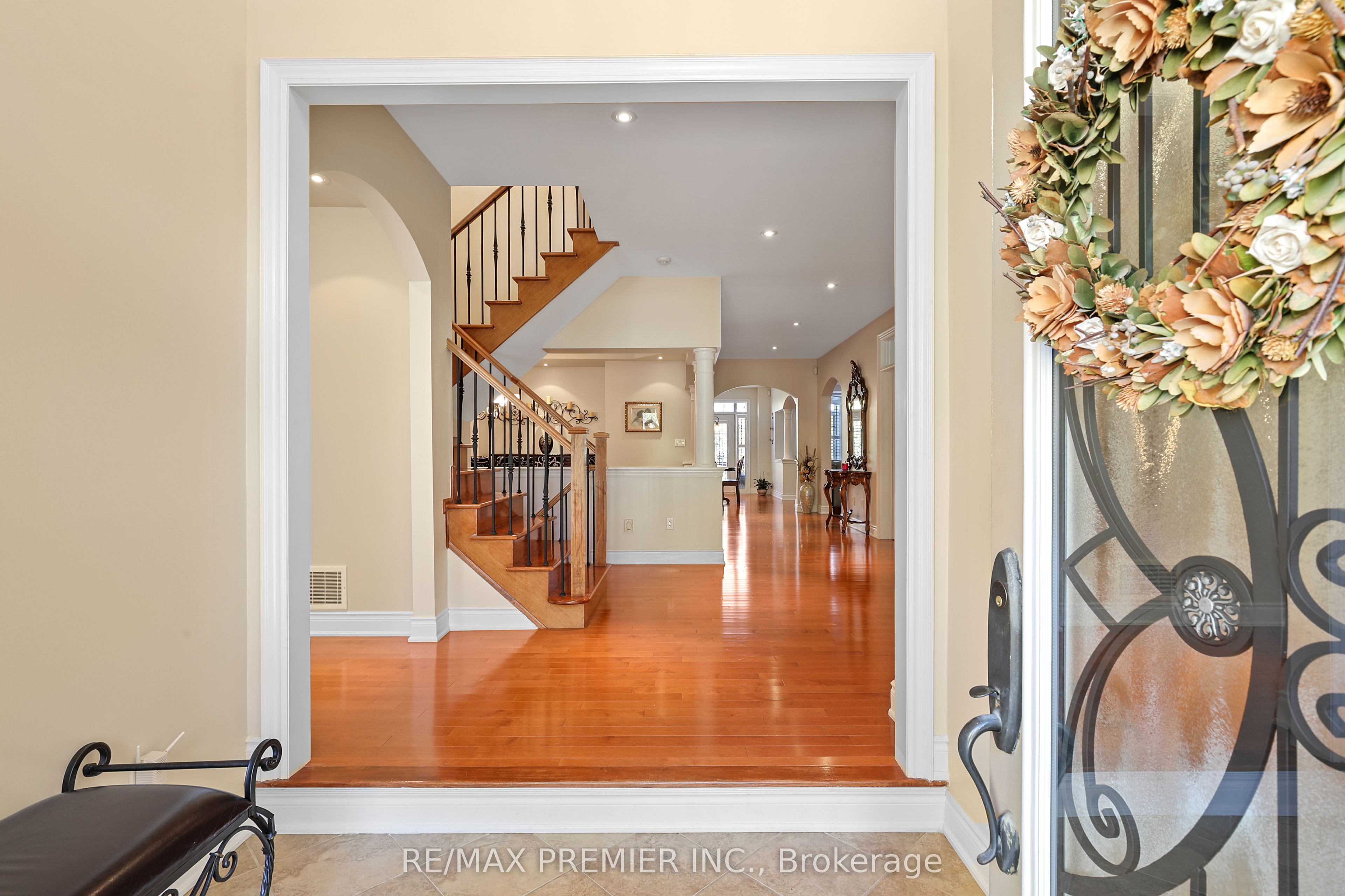 9 Migonette Street Property Photo 6