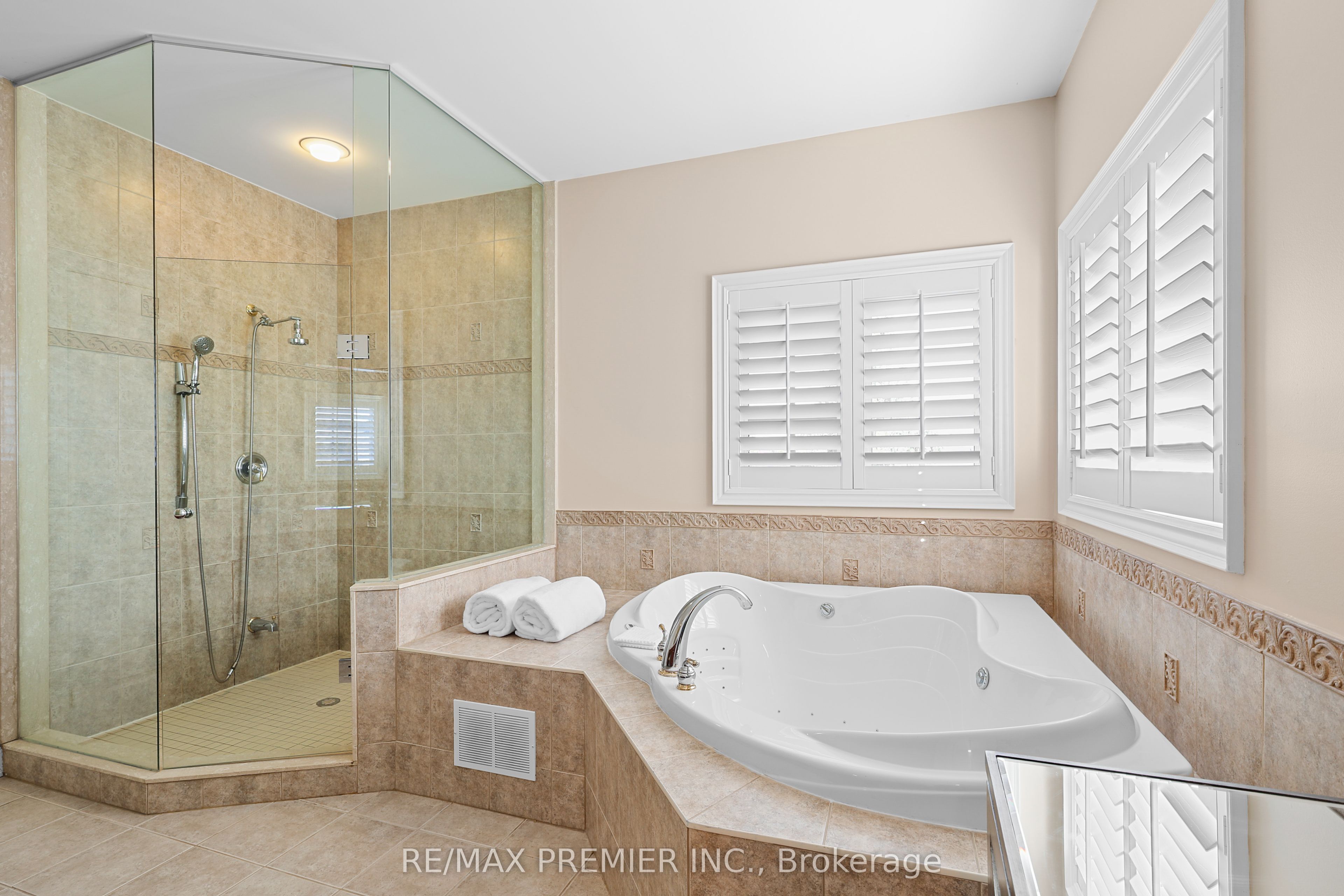 9 Migonette Street Property Photo 21