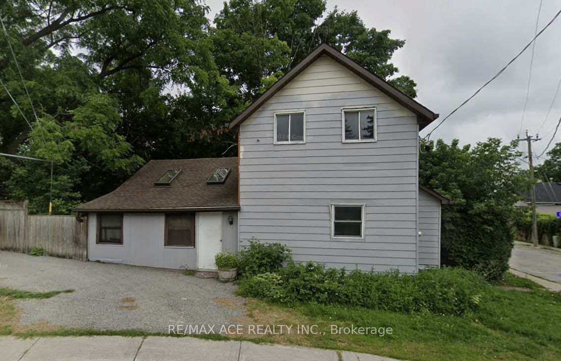 419 Millard Avenue Property Photo 1
