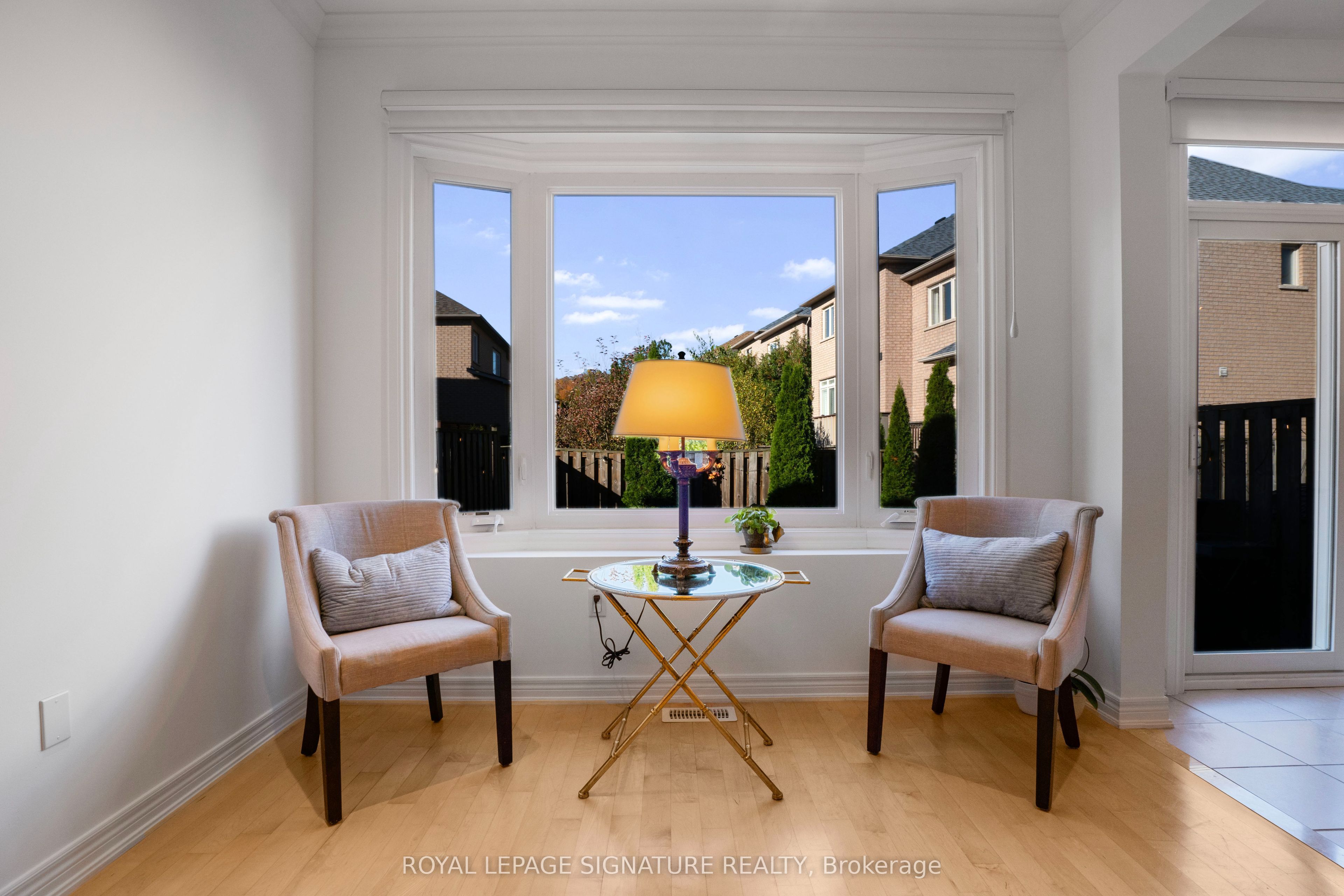 82 Loire Valley Avenue Property Photo 2