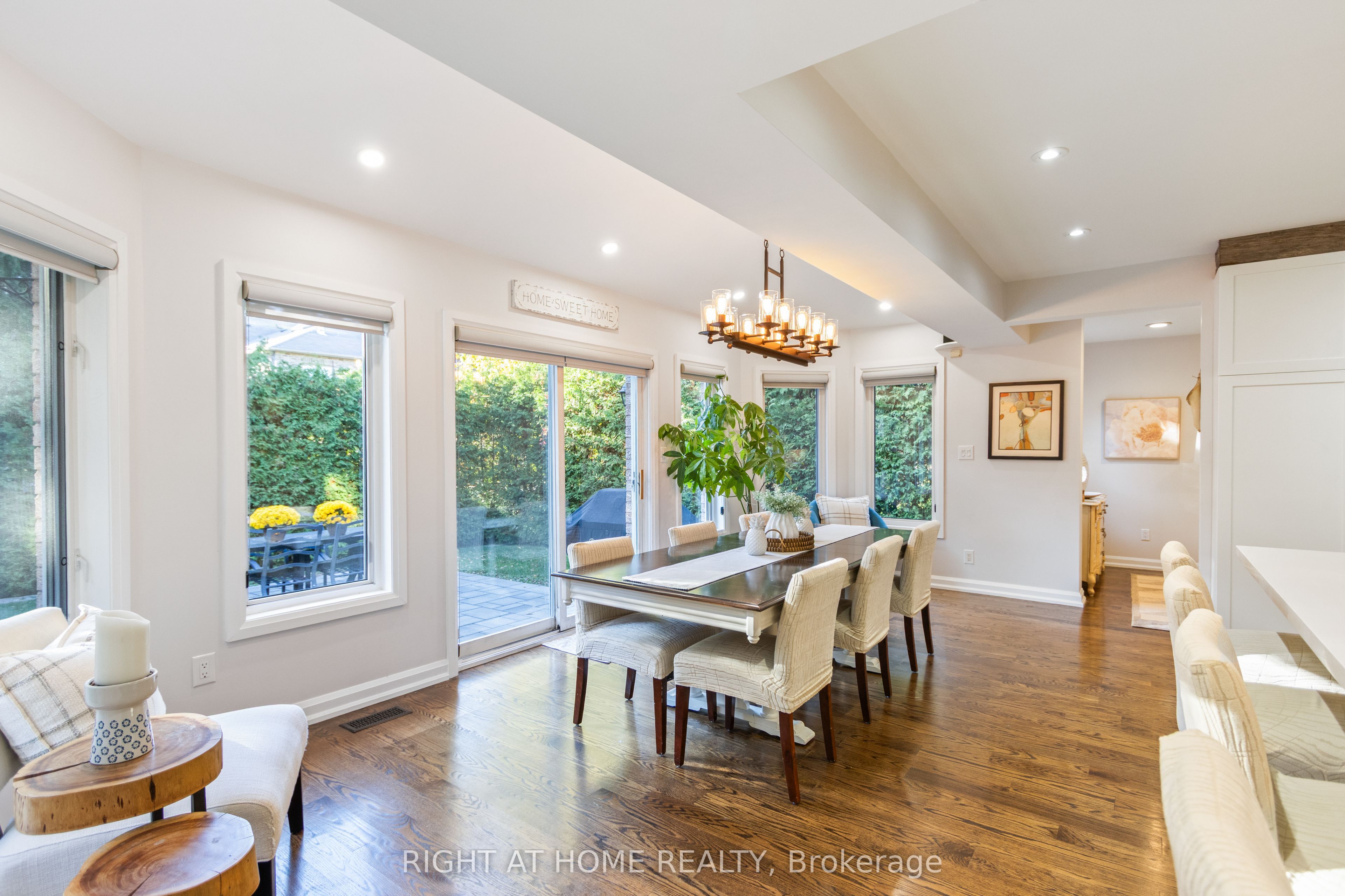 212 Olde Bayview Avenue Property Photo 13