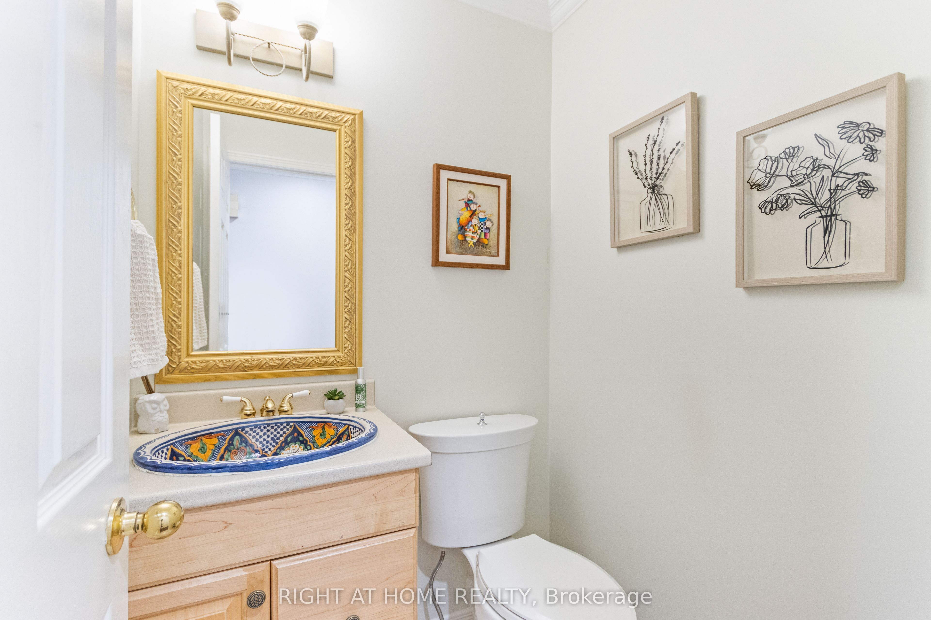 212 Olde Bayview Avenue Property Photo 19