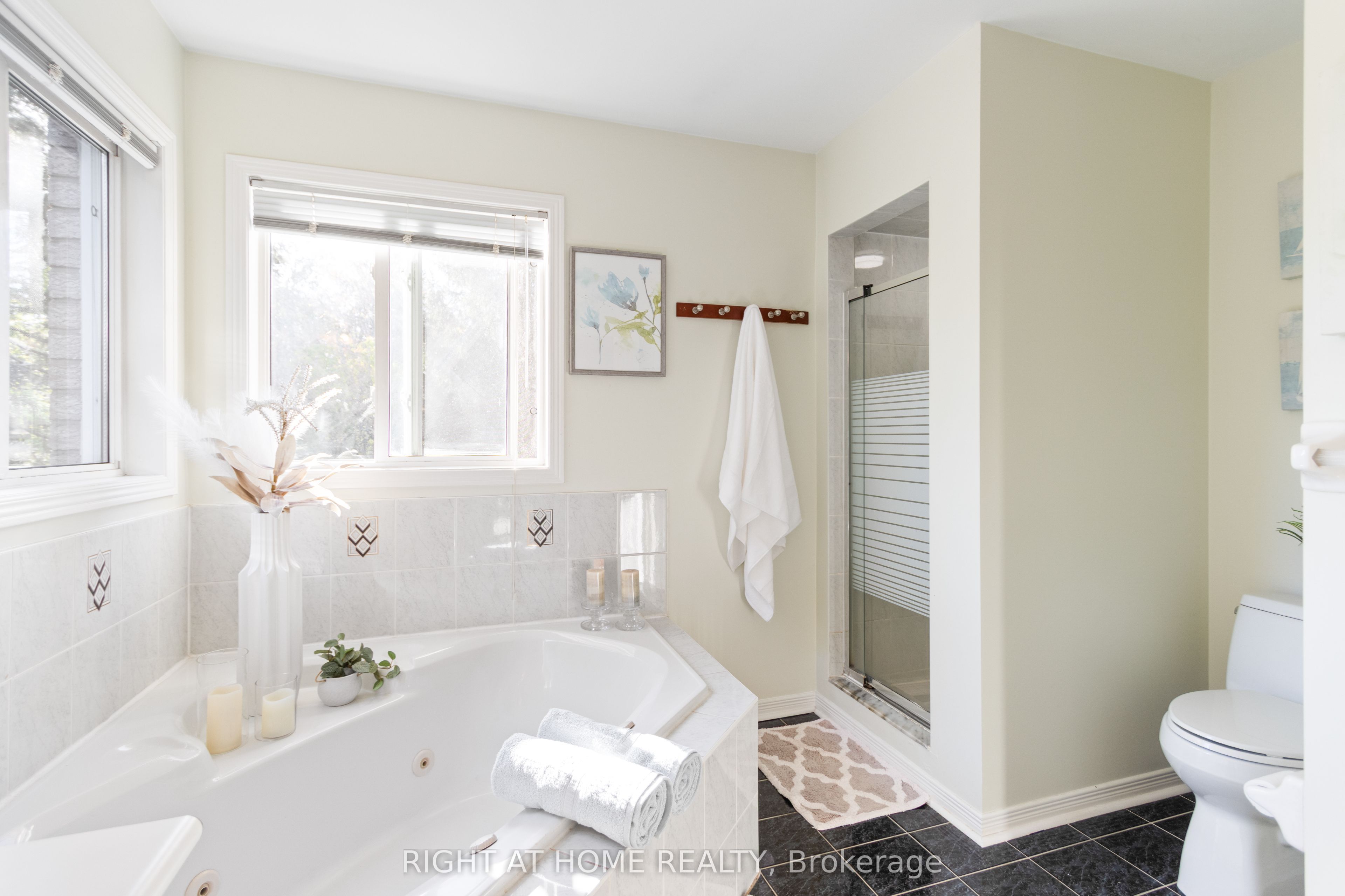 212 Olde Bayview Avenue Property Photo 26